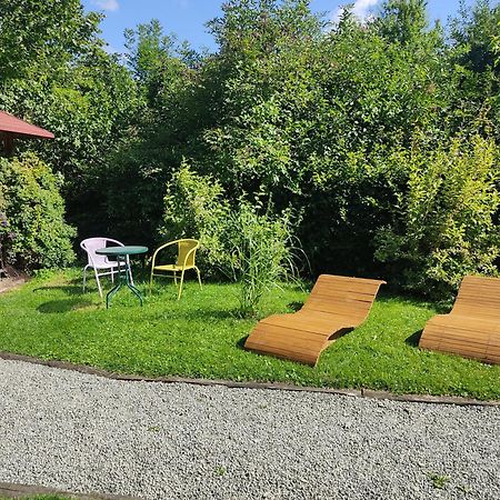 Wisniowy Sad Apartman Kudowa-Zdrój Kültér fotó
