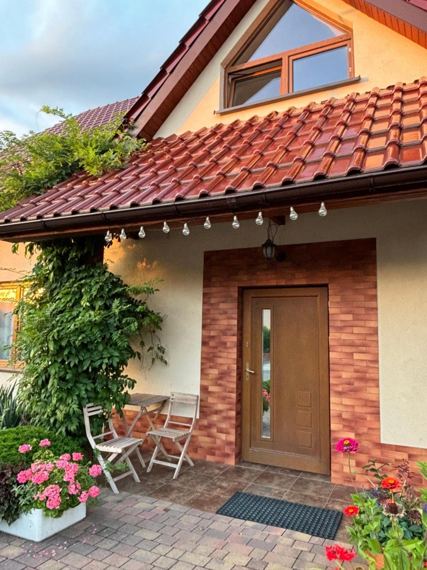 Wisniowy Sad Apartman Kudowa-Zdrój Kültér fotó