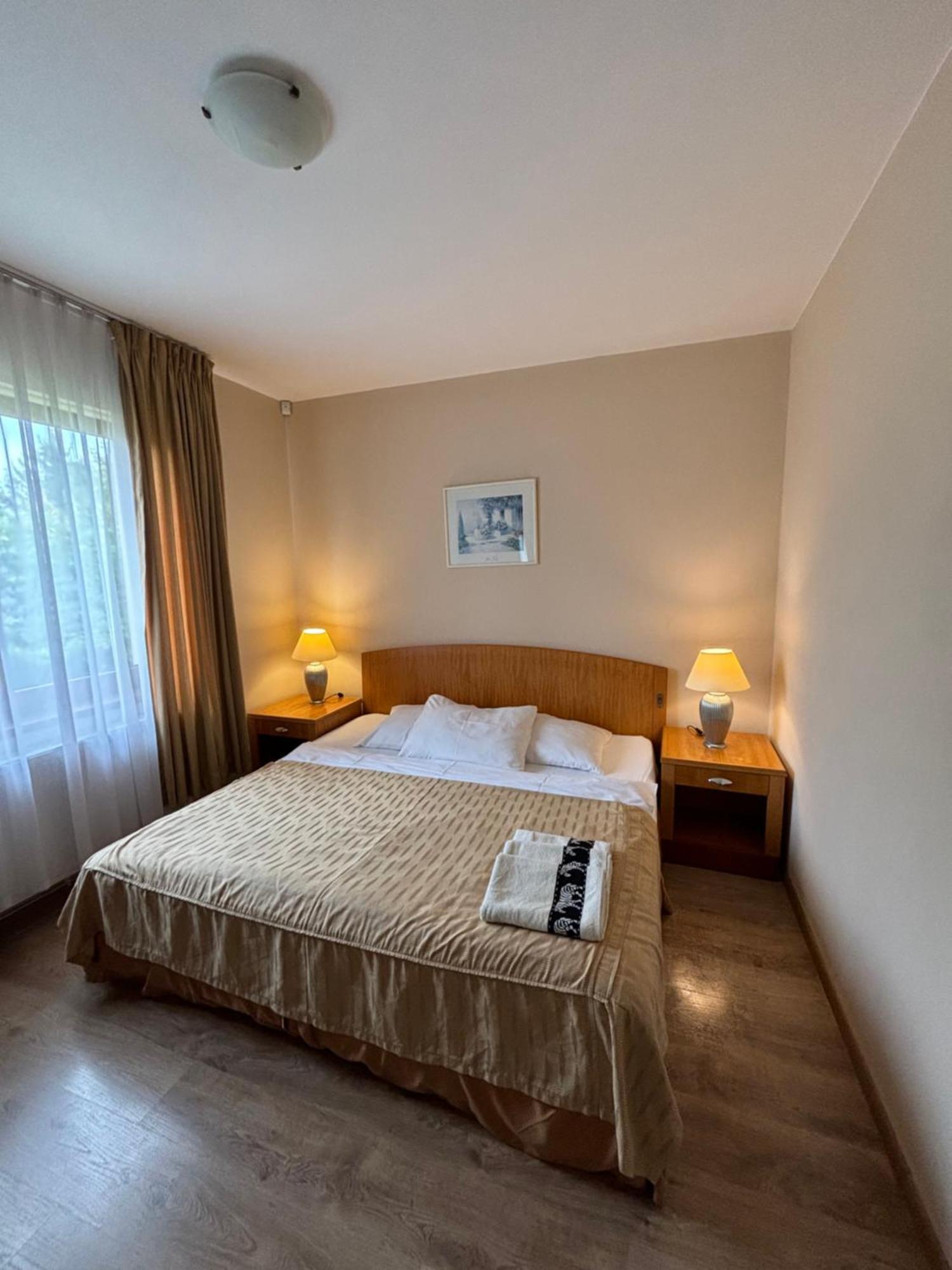 Wisniowy Sad Apartman Kudowa-Zdrój Kültér fotó